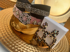 Holiday looks. 4 pieces set: 3 pair of headbands 1 pair of earring.