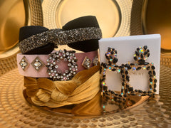Holiday looks. 4 pieces set: 3 pair of headbands 1 pair of earring.