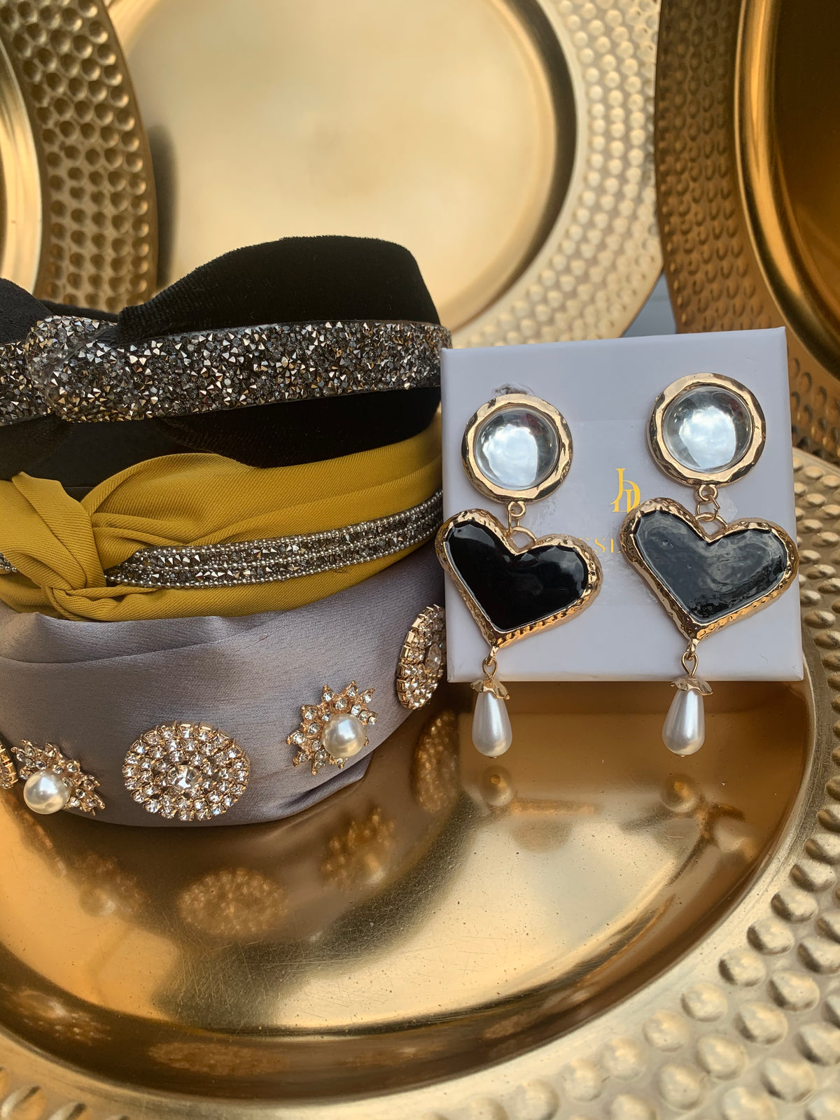 Holiday looks.  Christmas looks New Year’s Eve Looks. 4 pieces set: 3 headbands 1 pair of earrings.