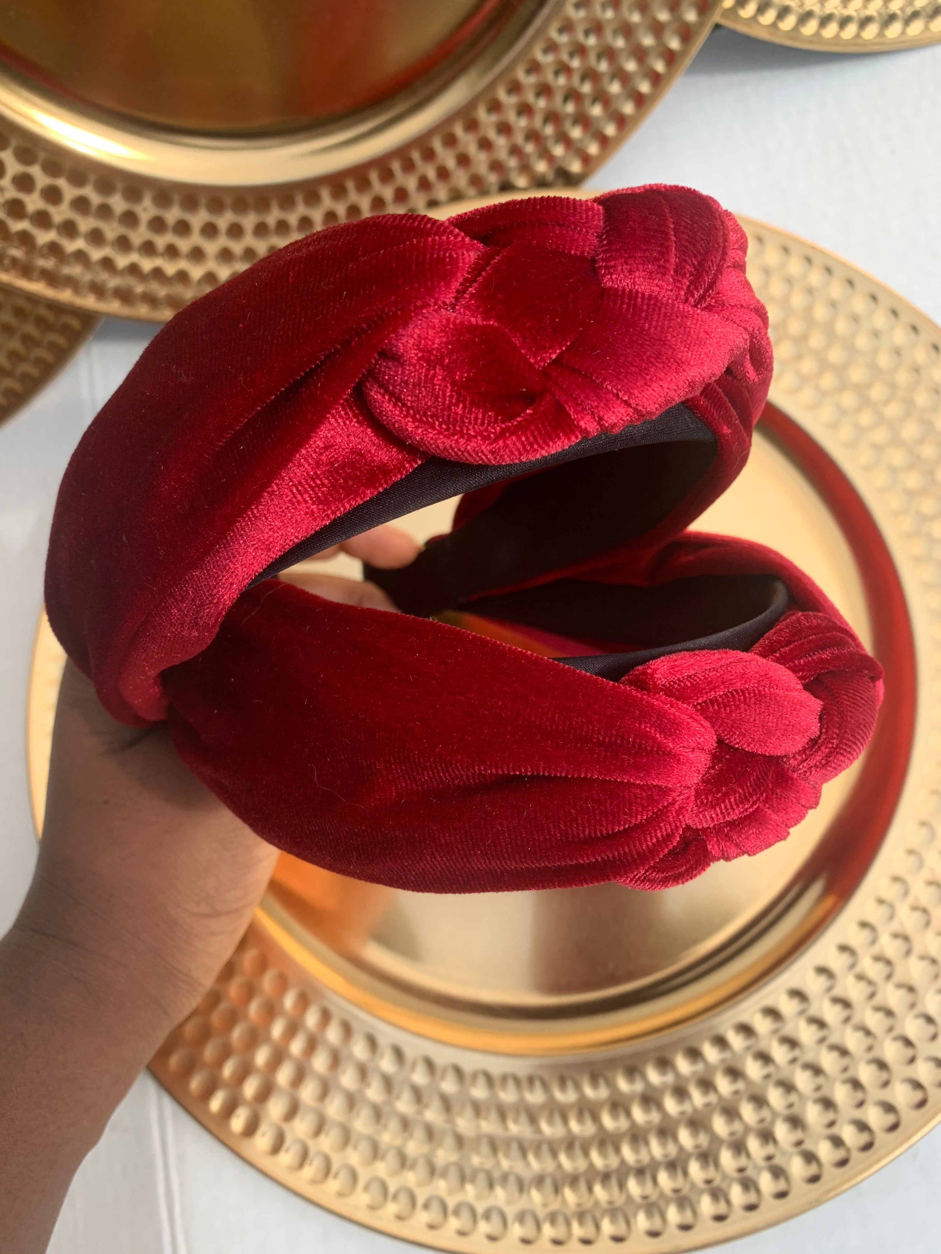 4 pieces set. 3 headband 1 pair of earring.