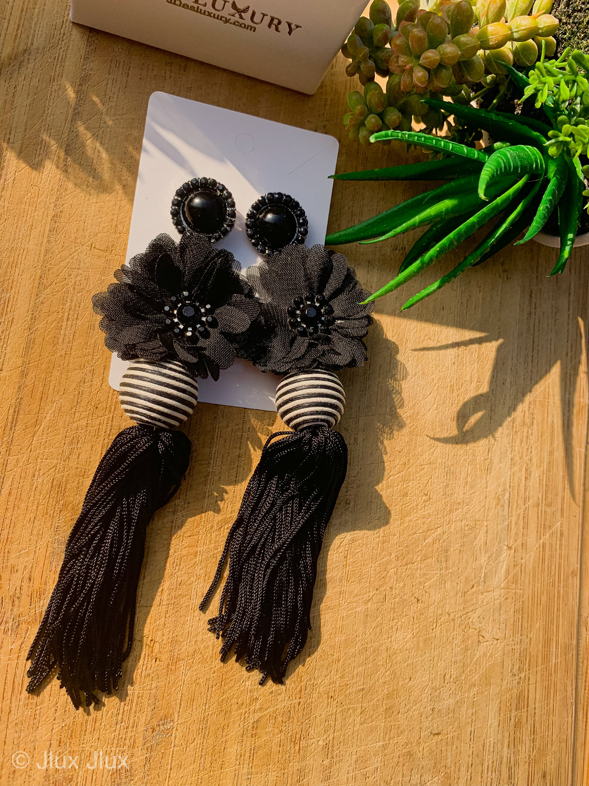 CLOTH BOHEMIA EARRINGS - BLACK