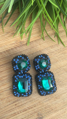 Flat rhinestone earring
