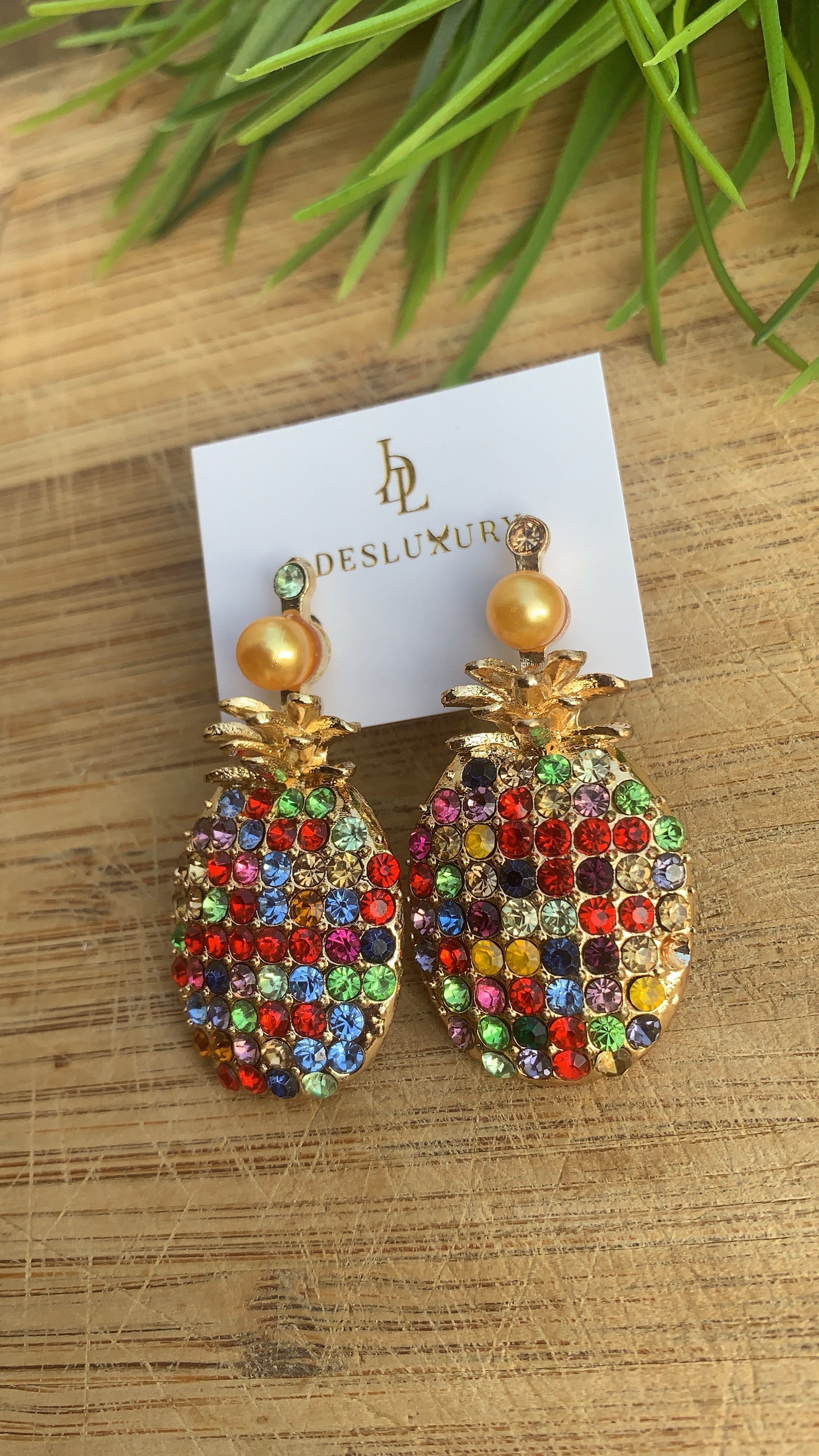 Fiesta earring.