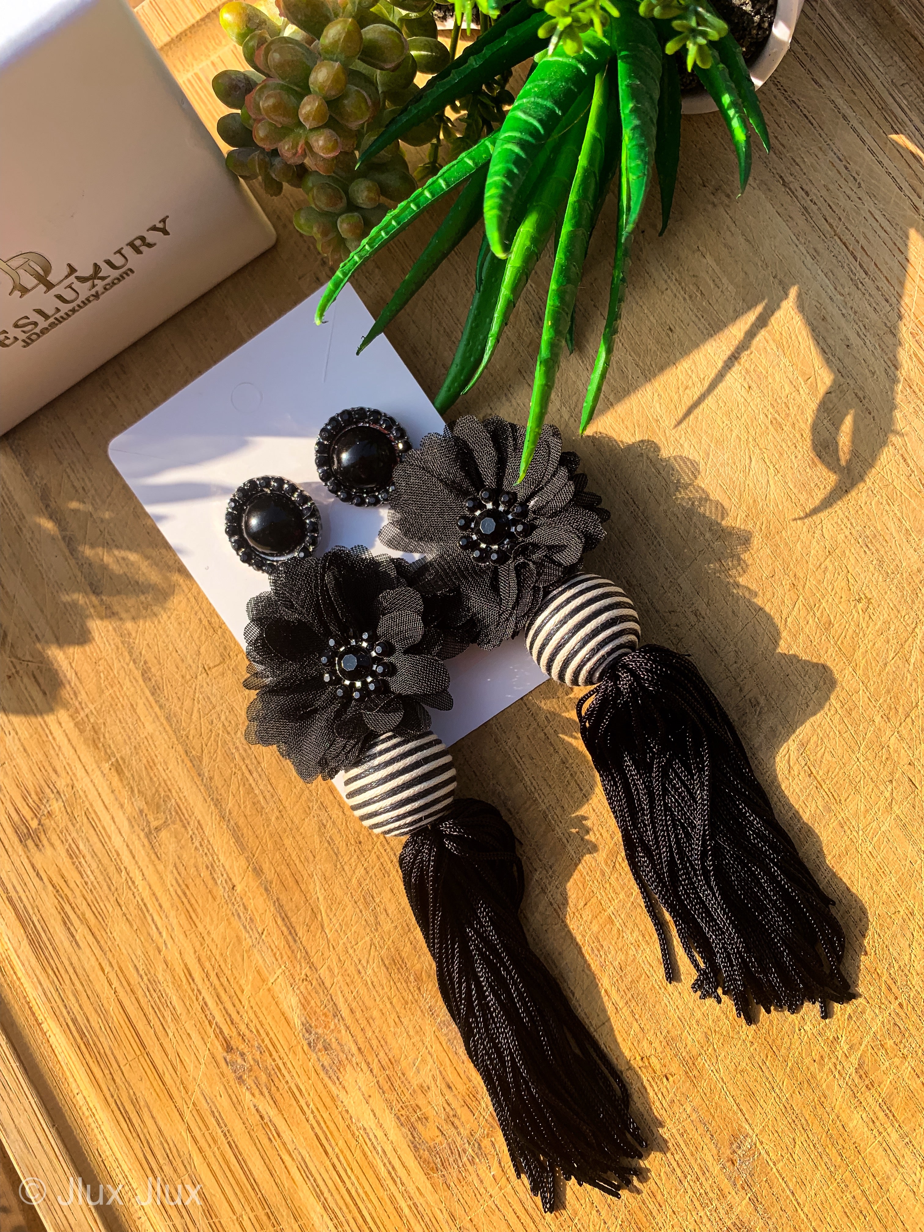 CLOTH BOHEMIA EARRINGS - BLACK