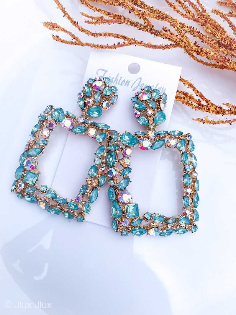 PICK ME EARRINGS - GREEN